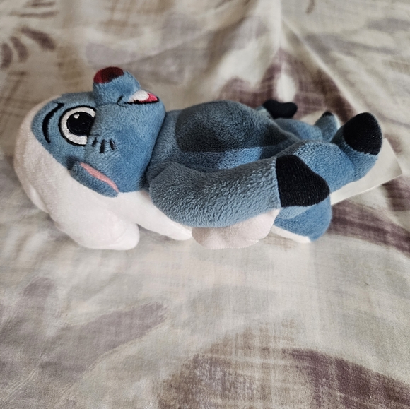 Disney and TY Plushie Bundle featuring The Lion Guard - Picture 5 of 12